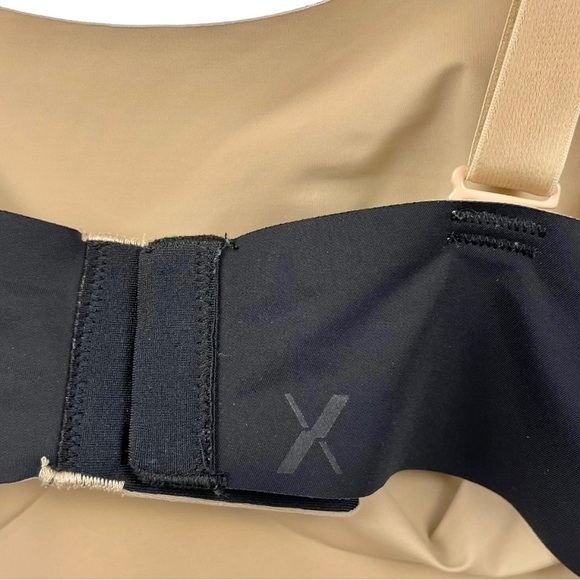 KNIX Evolution Reversible Black/Nude Bra Size 6 - Picture 10 of 10